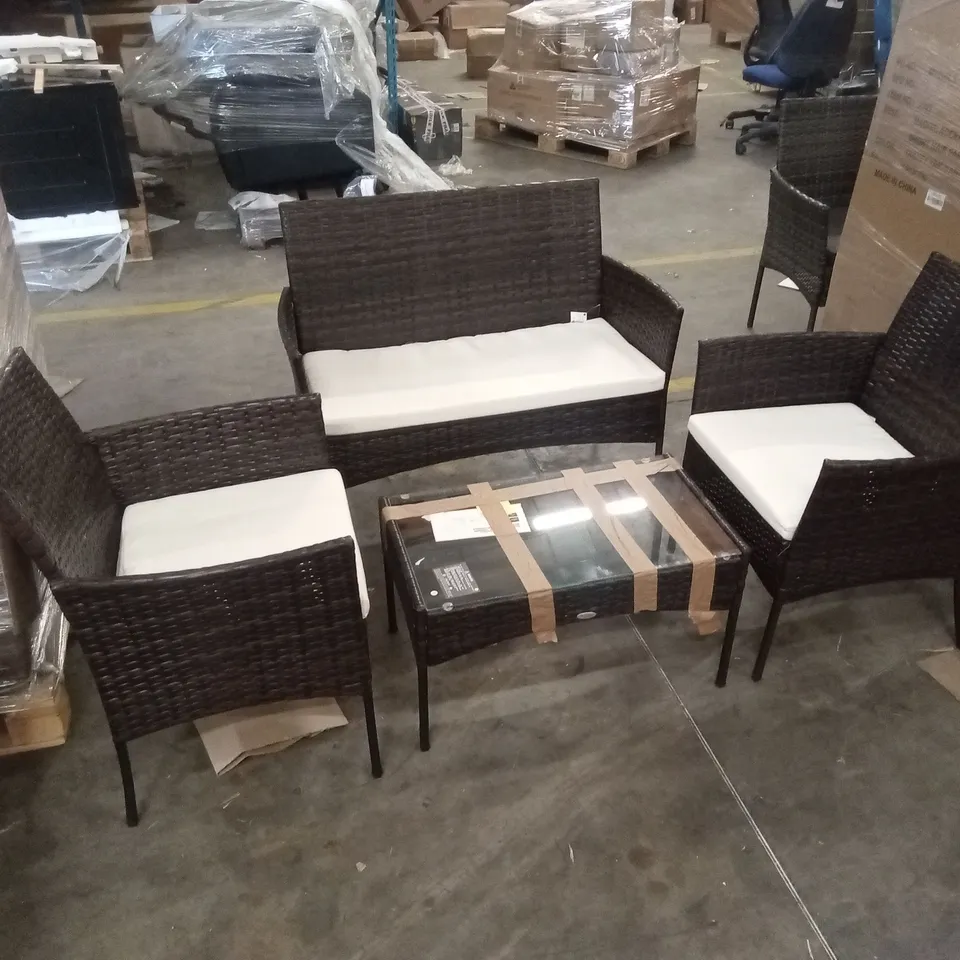 OUTDOOR ALL WEATHER WICKER 4-PERSON SEATING GROUP WITH CUSHIONS - BROWN