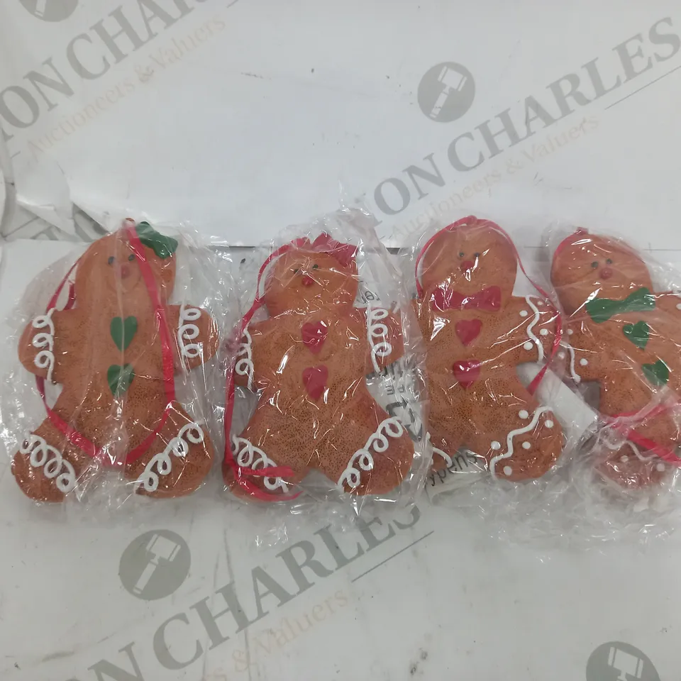 SET OF 4 GINGERBREAD ORNAMENTS
