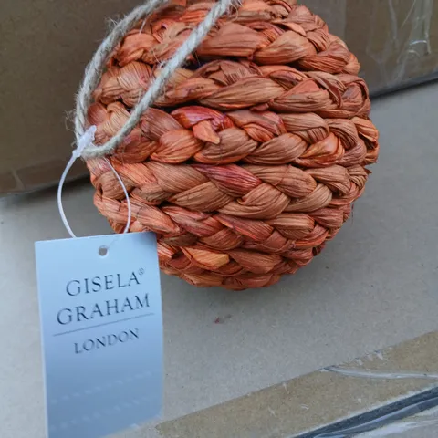 EIGHT BRAND NEW GISELA GRAHAM LONDON DECORATIVE WOVEN BALL ORNAMENT