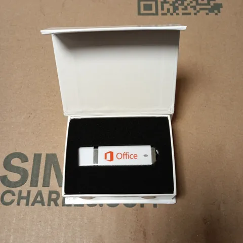 MICROSOFT OFFICE USB DONGLE – LICENSE KEY IN WHITE BOX