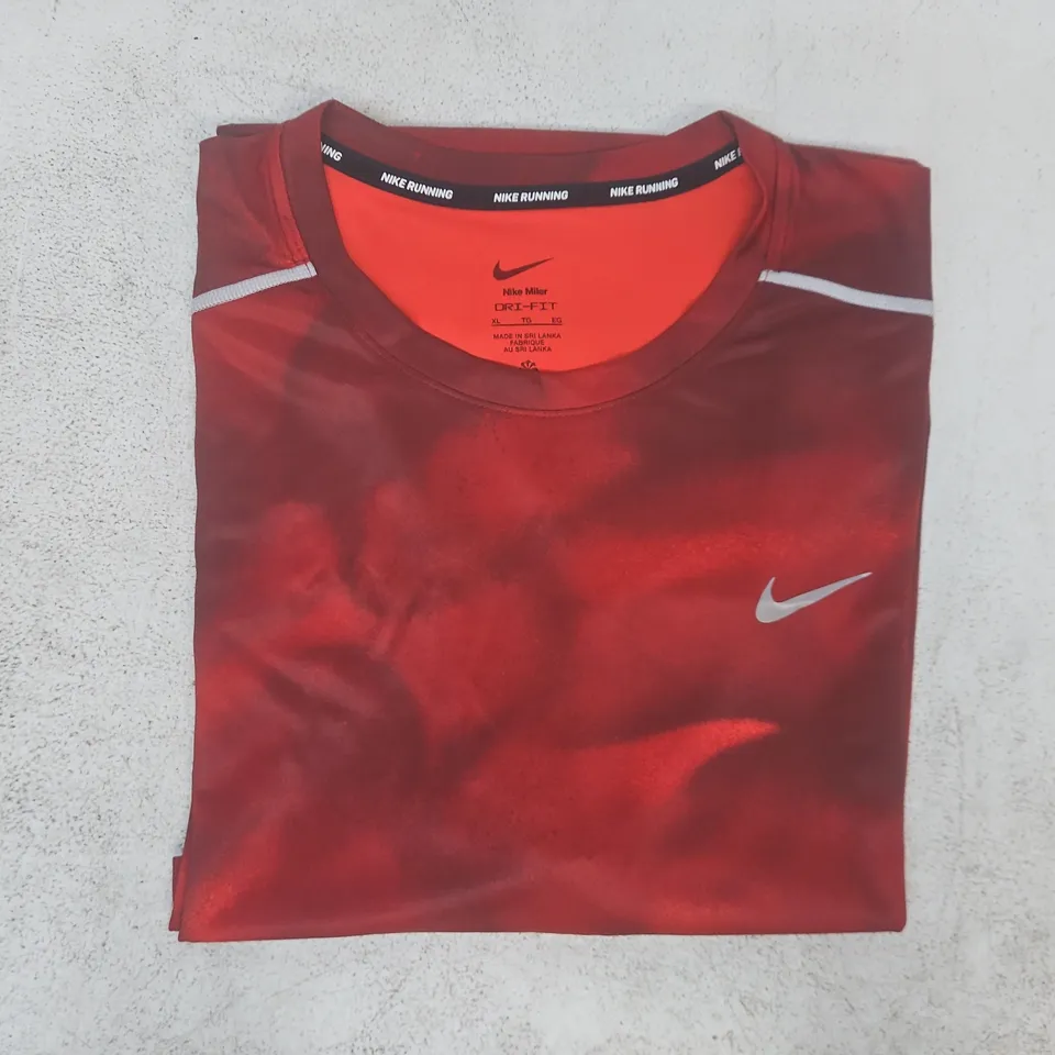 NIKE DRI-FIT RUNNING T-SHIRT IN RED SIZE XL