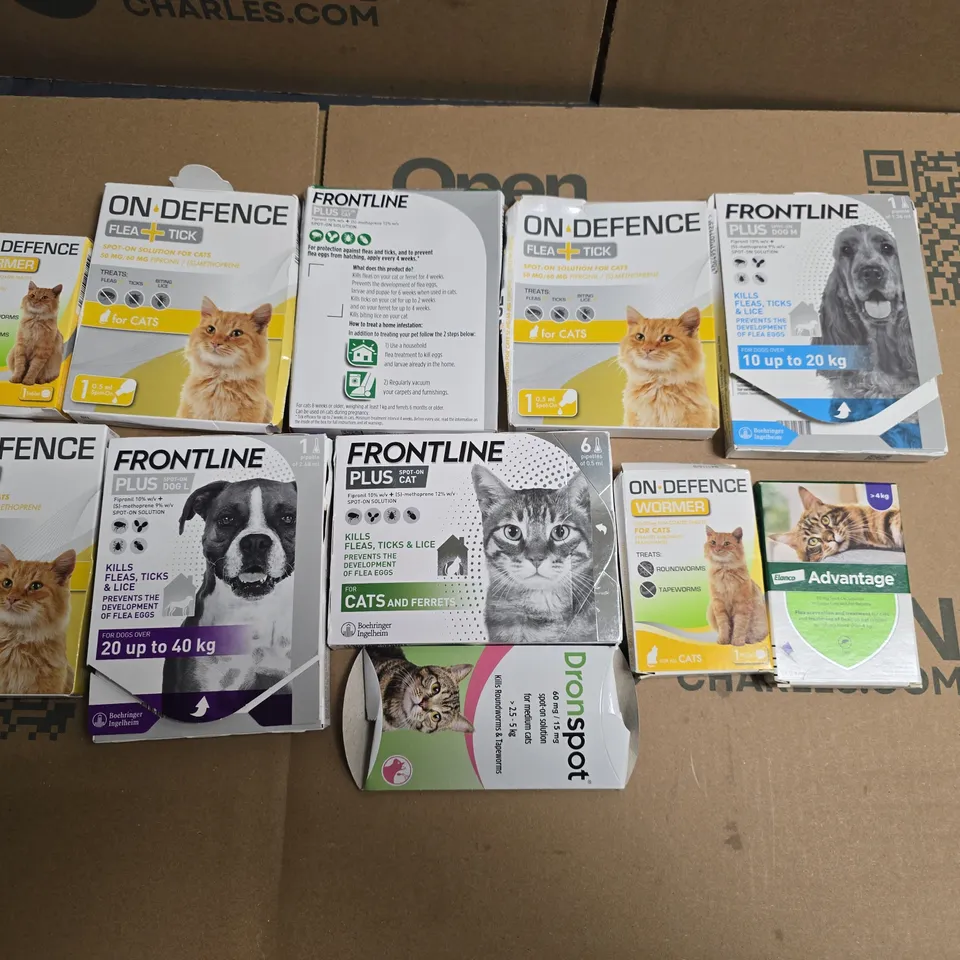 LOT OF 11 ASSORTED PACKS OF FLEA TREATMENT FOR BOTH CATS AND DOGS INCLUDE FRONTLINE AND ON-DEFENCE