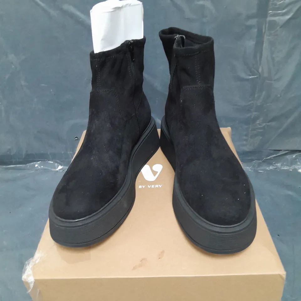 WEDGE ANKLE SOCK BOOT - BLACK - 8 RRP £82.99