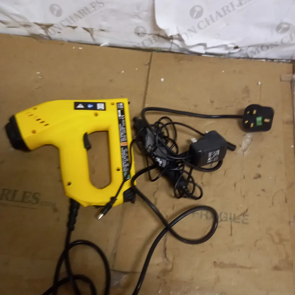 STANLEY NAIL GUN / STAPLER