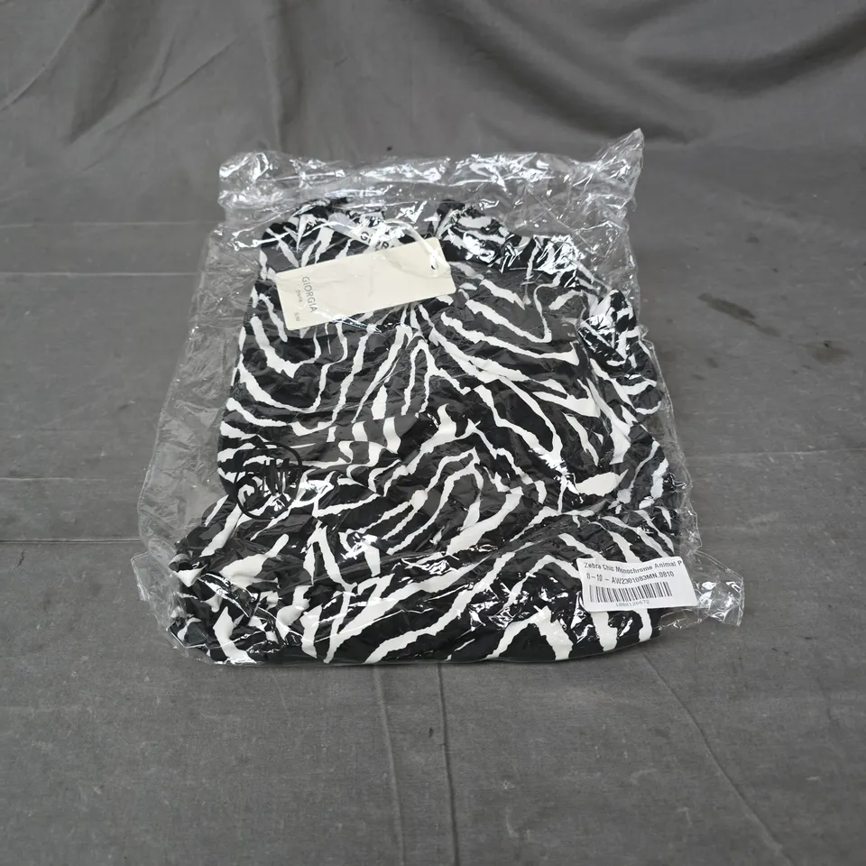 GIORGIA PARIS ZEBRA CHIC MONOCHROME ANIMAL PRINT GARMENT – WOMEN’S, S/M