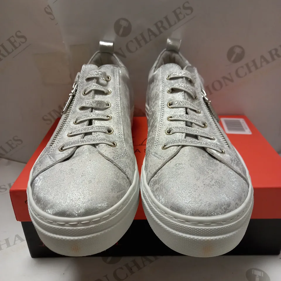 RUTH LANGSFORD SILVER ZIP TRAINERS - SIZE 9