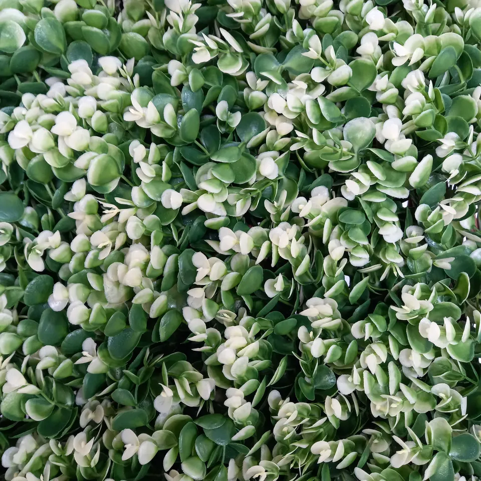 GARDEN REFLECTIONS TRELLIS IN IVORY