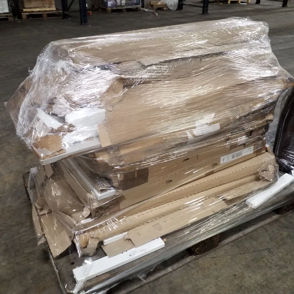 PALLET CONTAINING APPROXIMATELY 12 ASSORTED KITCHEN FLATPACK ITEMS 