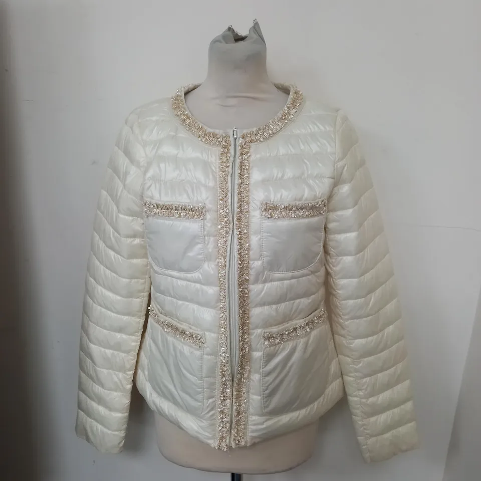 W COLLETION THIN PADDED CREAM JACKET - MEDIUM
