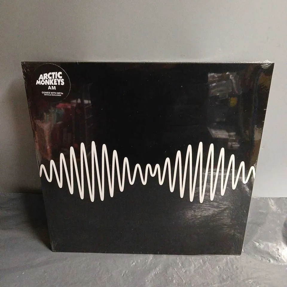 SEALED ARCTIC MONKEYS – AM