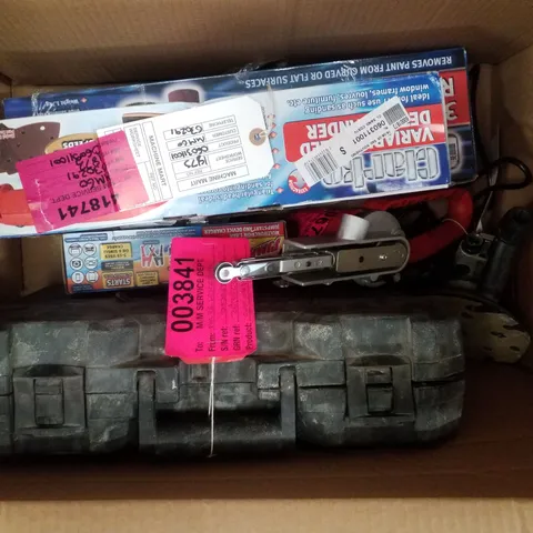 BOX CONTAINING ASSORTED SCRAP ITEMS INCLUDING VARIABLE SPEED DETAIL SANDER, 1.8AH JUMPSTART AND DEVICE CHARGER & 5 FUNCTION SDS+ ROTARY HAMMER DRILL