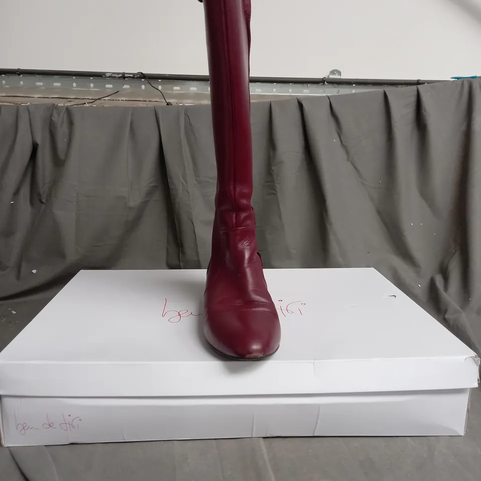 BOXED BDL KNEE HIGH BOOTS BURGUNDY SIZE 8