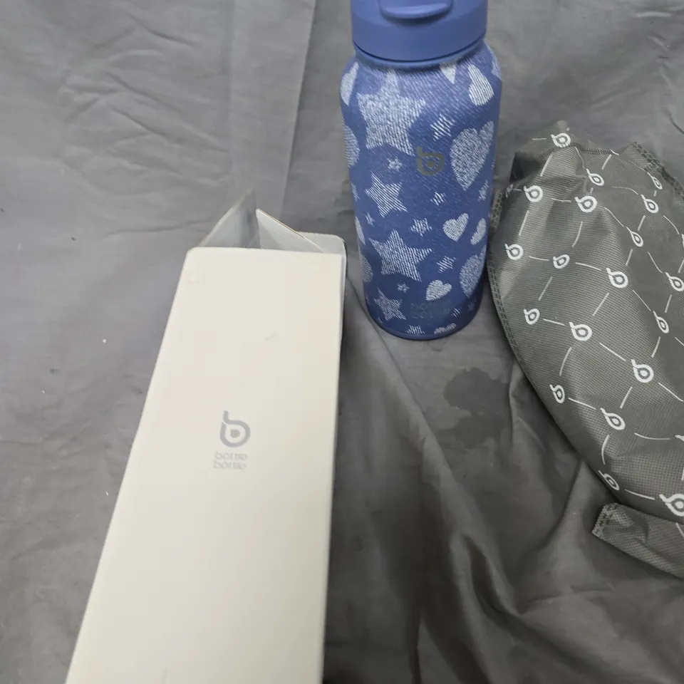 BLUE STAR & HEART PATTERNED WATER BOTTLE WITH BLUE CAP