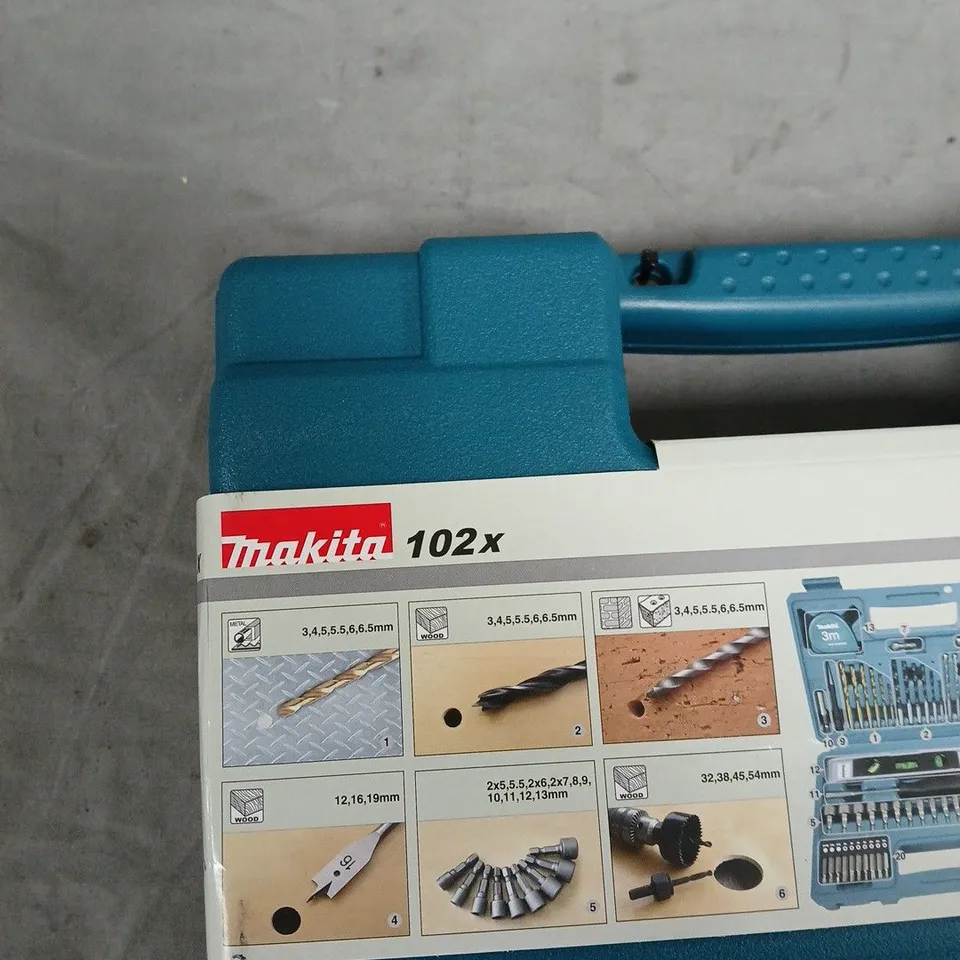 MAKITA 102X DRILL BIT SET IN BLUE CASE E-10730