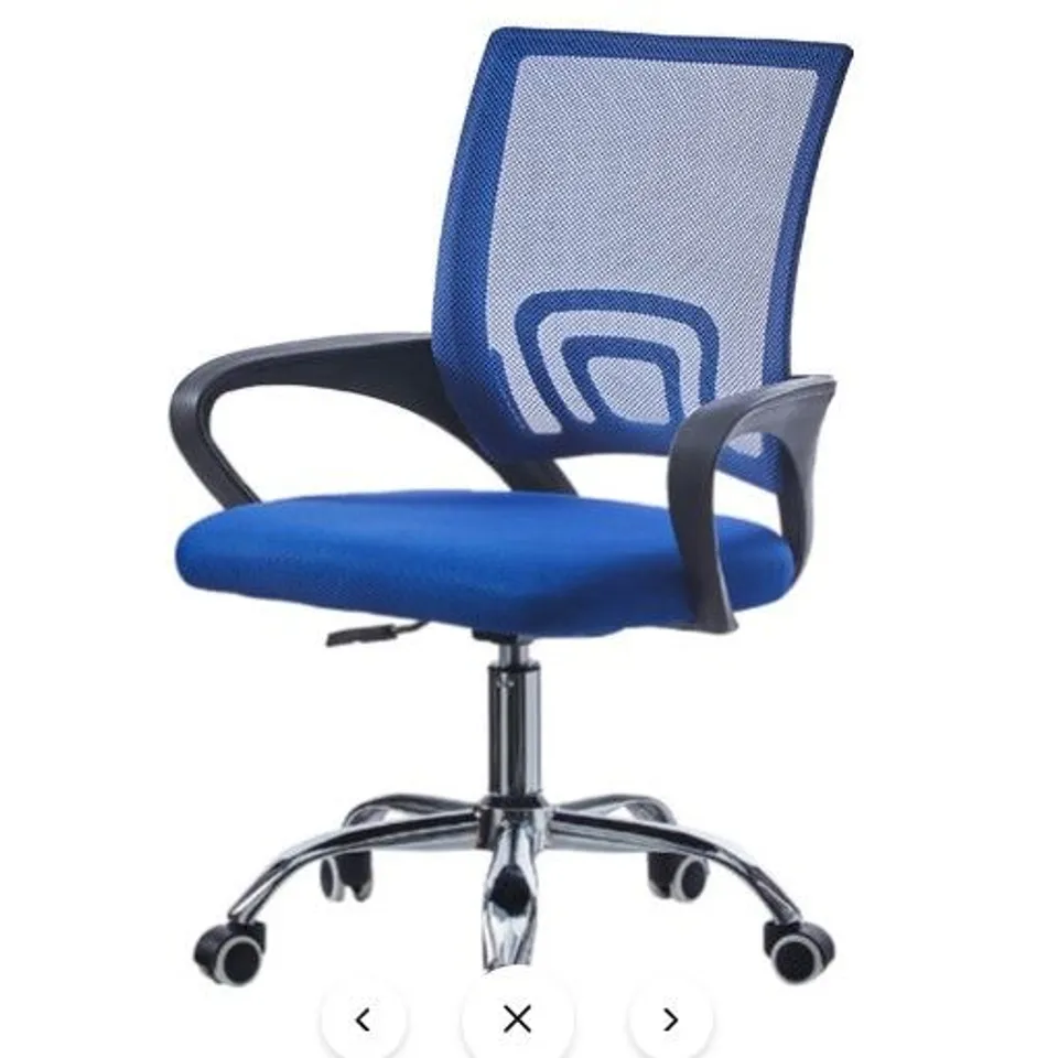 BOXED RED MESH OFFICE CHAIR