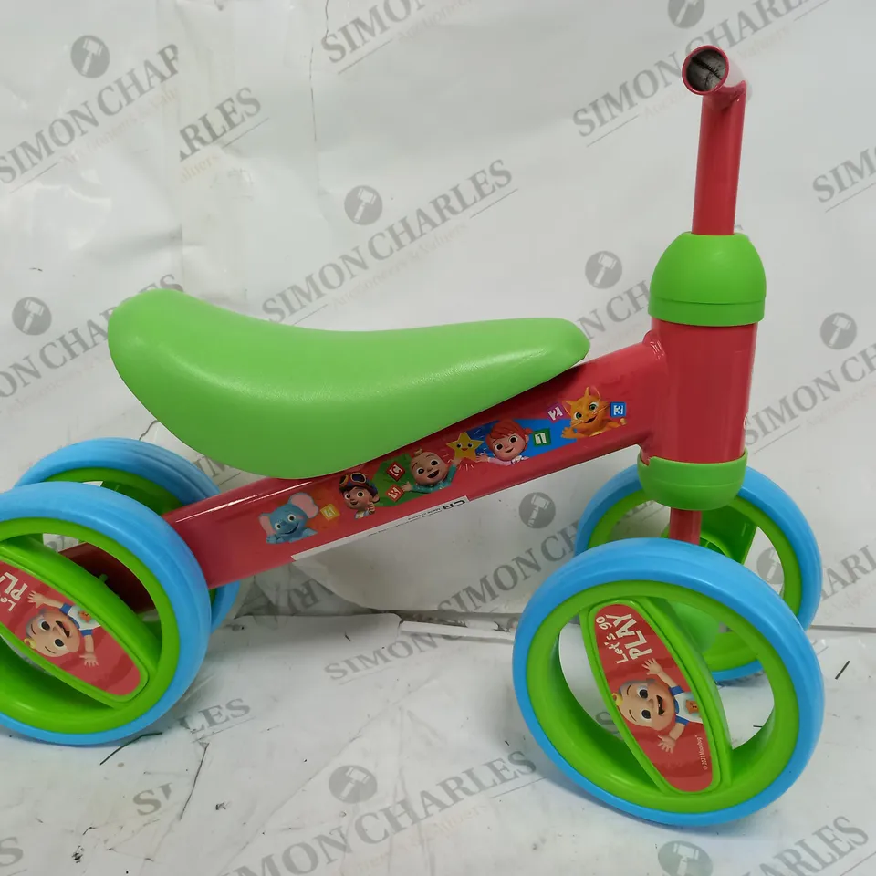 COCOMELON BOBBLE RIDE ON  RRP £39.99