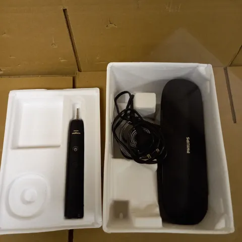 PHILIPS SONICARE DIAMONDCLEAN ELECTRIC TOOTHBRUSH