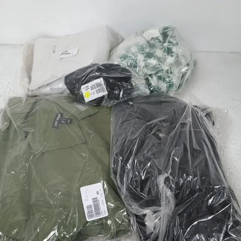 APPROXIMATELY 18 ASSORTED CLOTHING ITEMS IN VARIOUS SIZES, COLOURS & STYLES TO INCLUDE BRANDS SUCH AS CENTIGRADE, RADLEY LONDON, NINA LEONARD ETC - COLLECTION ONLY