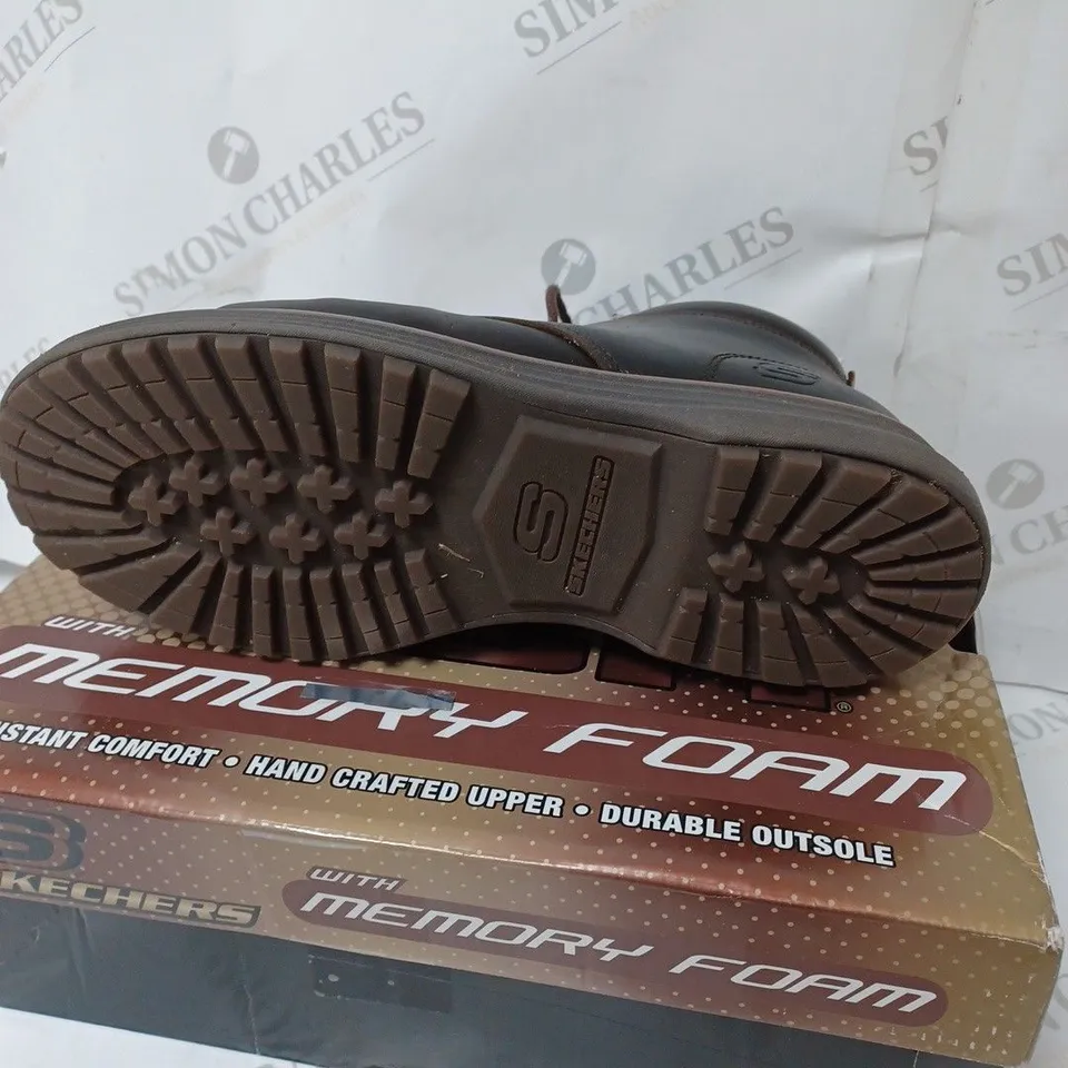 BOXED SKECHERS USA LEATHER BOOTS, CHOCOLATE - SIZE 9