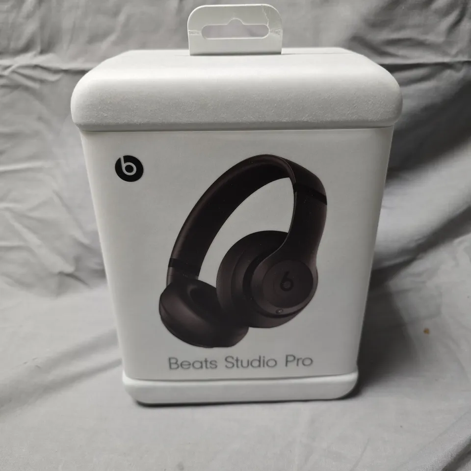 SEALED BEATS STUDIO PRO WIRELESS HEADPHONES 