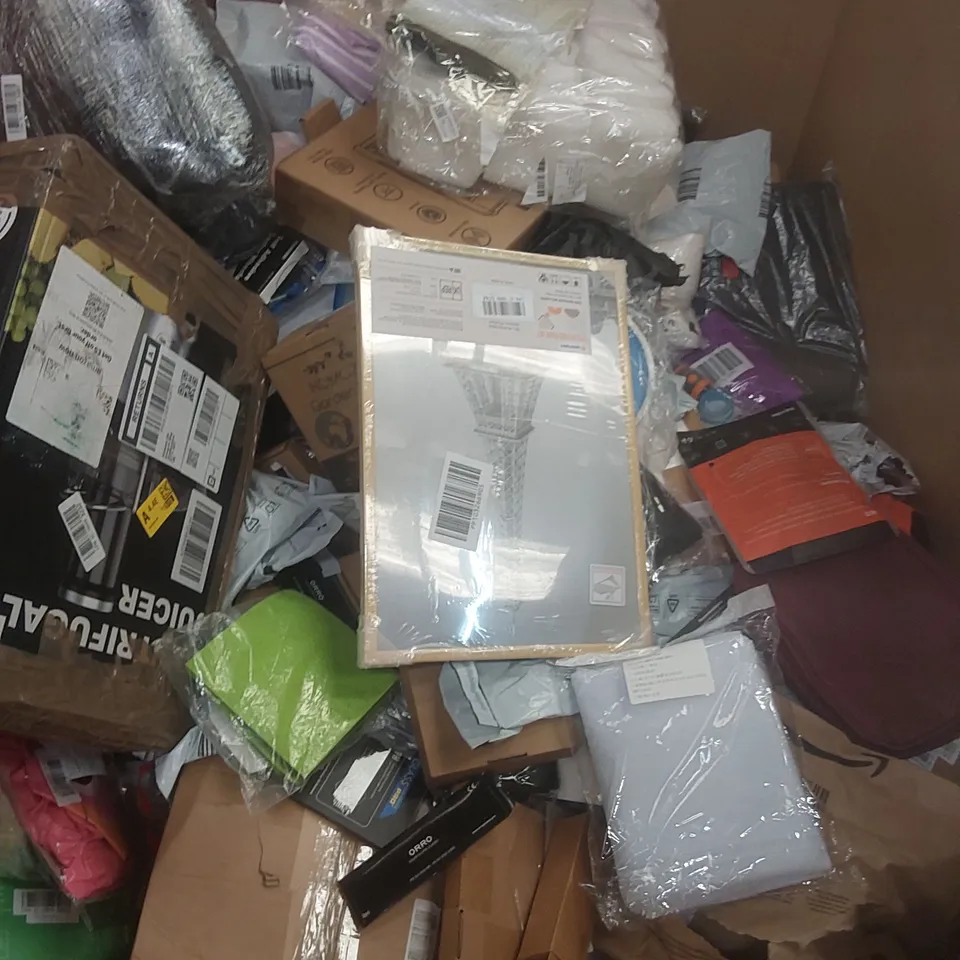 PALLET OF ASSORTED PRODUCTS AND ITEMS TO INCLUDE:INCUBATOR,COLD PRESS JUICER,ESPRESSO COFFEE MAKER