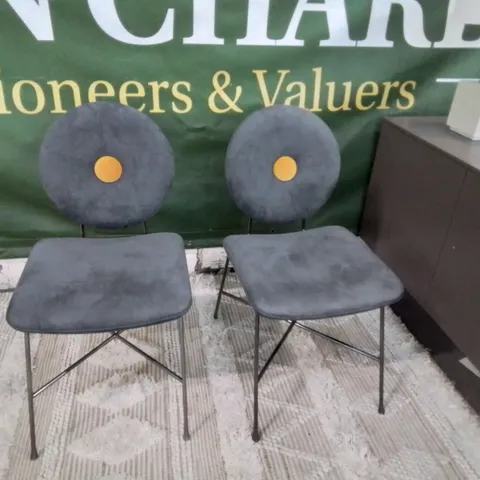 QUALITY ITALIAN MADE PAIR OF BONTEMPI GREY/GOLD DINING CHAIRS 