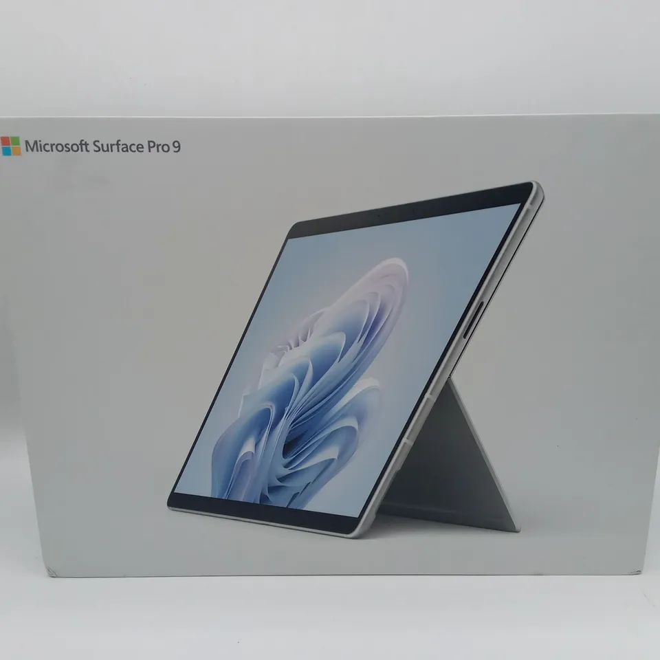 BOXED MICROSOFT SURFACE PRO 9 8GB/128GB IN PLATINUM