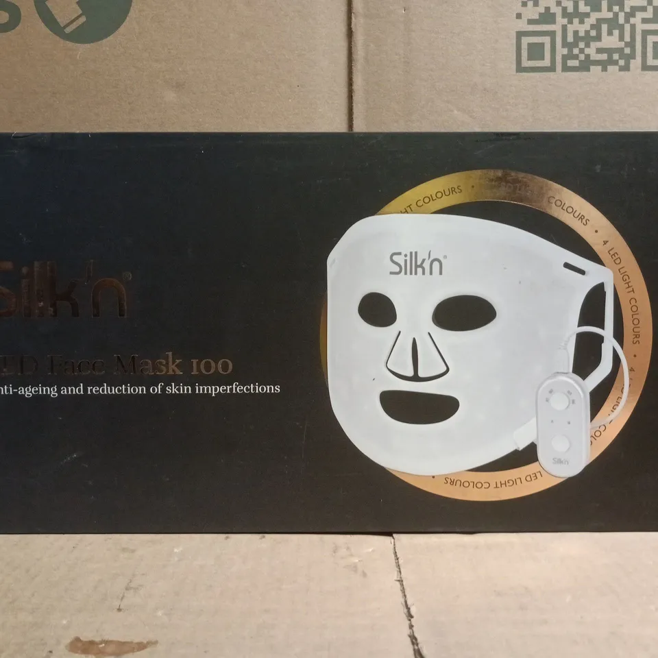BOXED SILK'N LED FACE MASK 100 ANTI-AGEING DEVICE