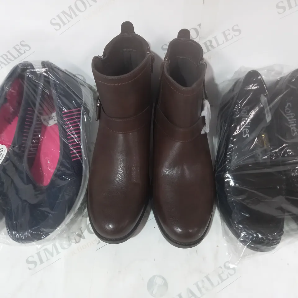 BOX OF APPROXIMATELY 15 ASSORTED PAIRS OF SHOES AND FOOTWEAR ITEMS IN VARIOUS STYLES AND SIZES TO INCLUDE SOFTLITES, LILLEY, ETC