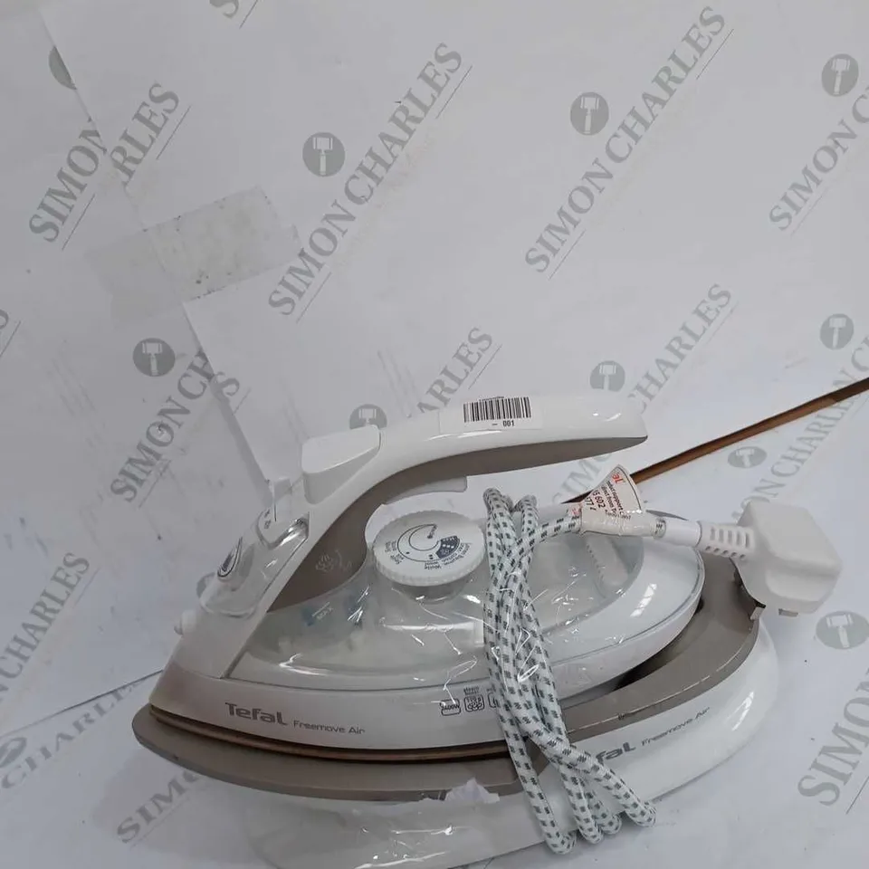 TEFAL FREE MOVE AIR IRON 