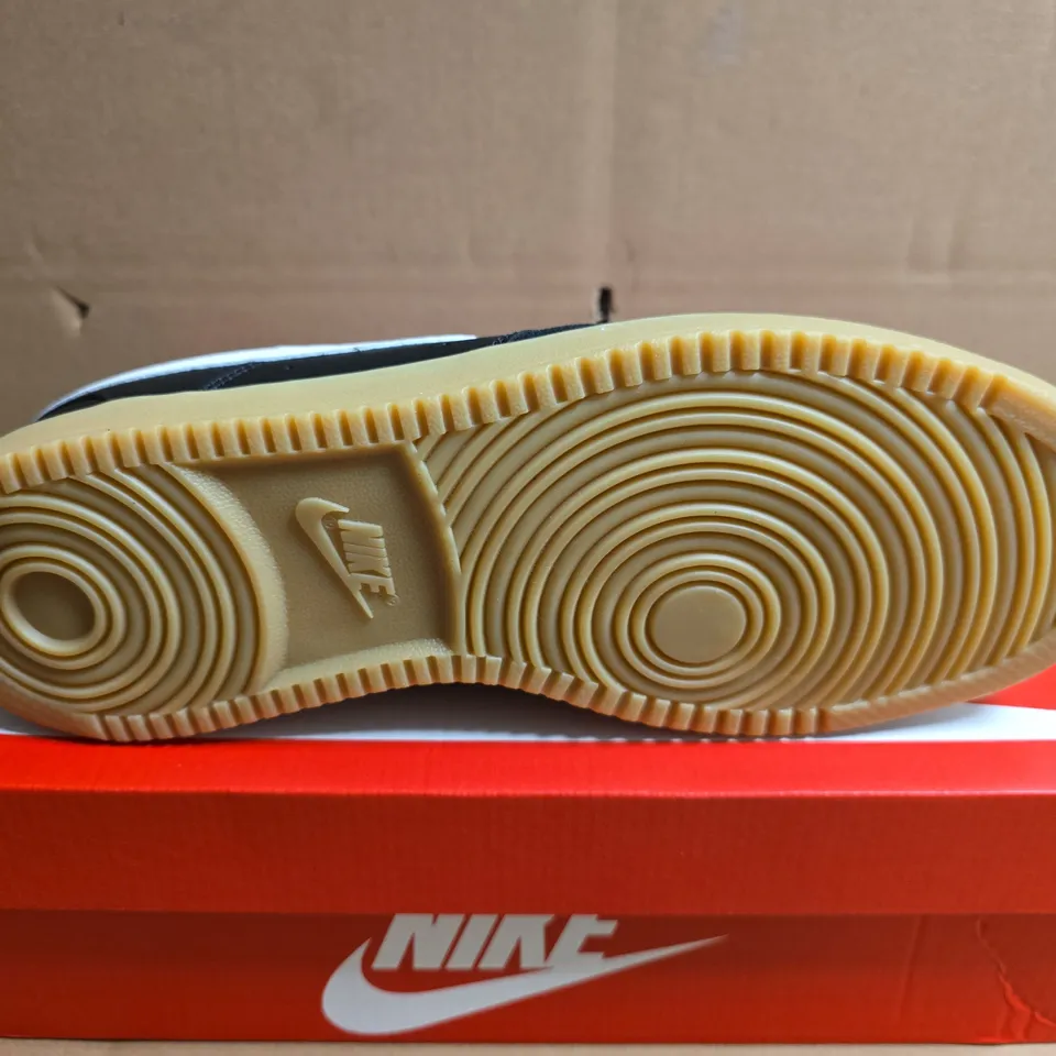 BOXED PAIR OF NIKE COURT VISION LO TRAINERS IN BLACK- UK 7.5