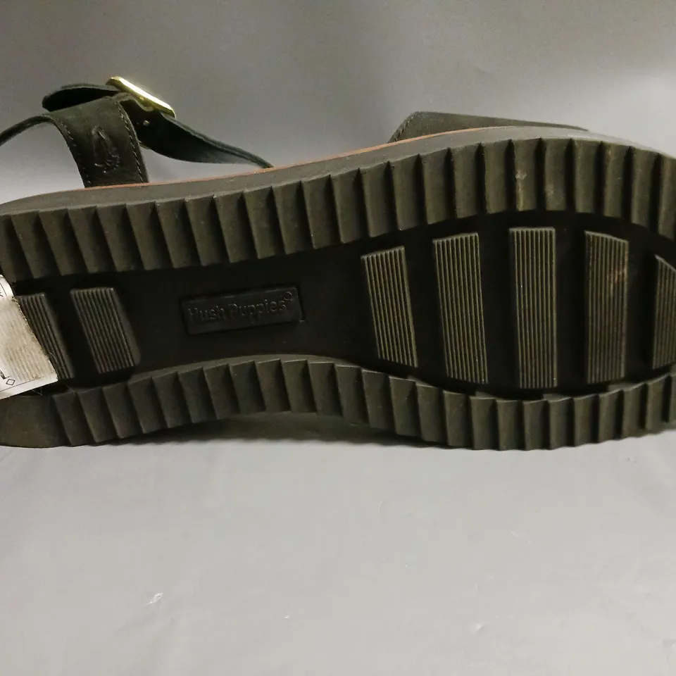 HUSH PUPPIES LADIES SANDALS BLACK SIZE 8