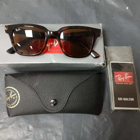 BOXED PAIR OF RAY BAN PATTERNED BROWN GLASSES                                        