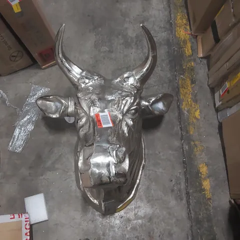 BULL HEAD METAL WALL DECOR