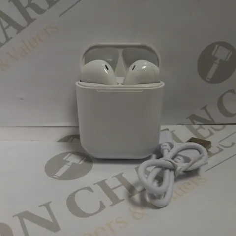 TRUE WIRELES EARBUDS WITH CASE - WHITE