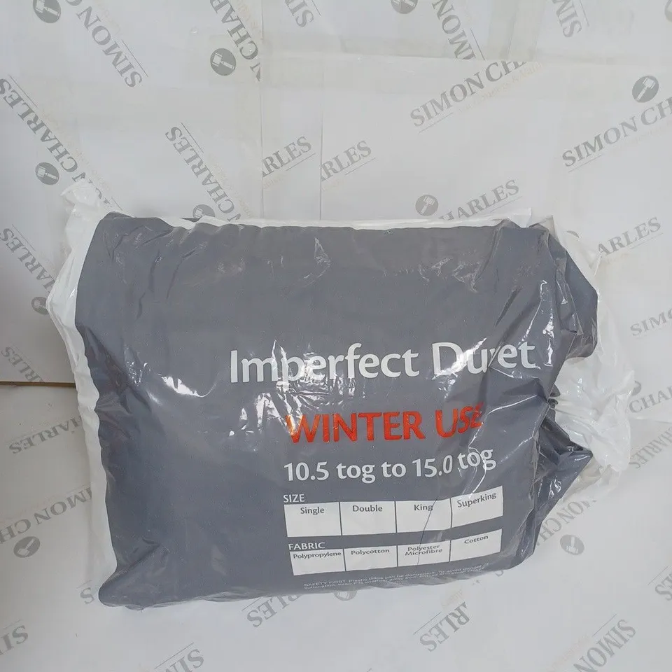 IMPERFECT DUVET COVER - KING