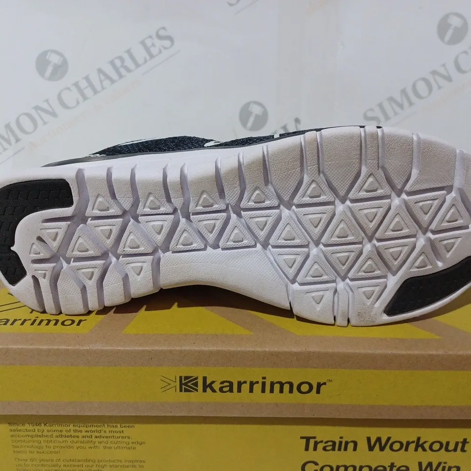 BOXED KARRIMOR DUMA 5 LD10 TRAINERS - UK 4 