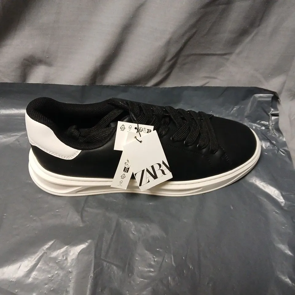 ZARA BLACK LEATHER SNEAKERS – UK 12. UNBOXED