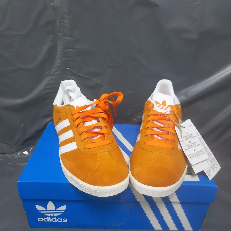 ADIDAS ORIGINALS GAZELLE SHOES SIZE 6.5