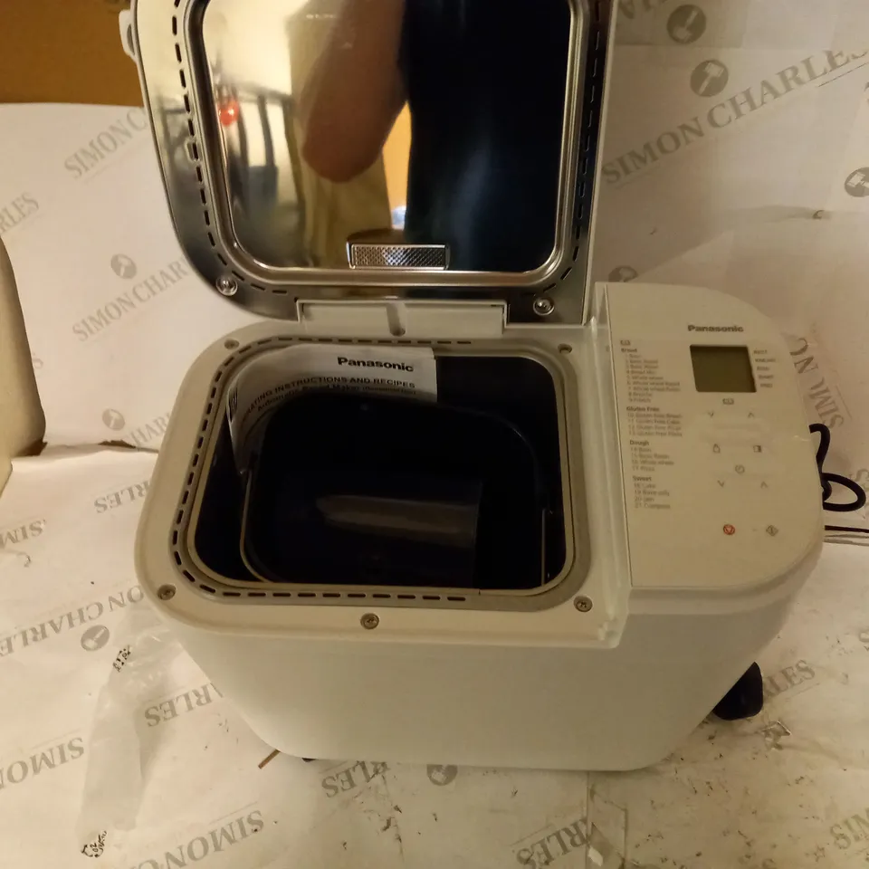 BOXED PAANSONIC SD-B2510 WHITE AUTOMATIC BREAD MAKER 