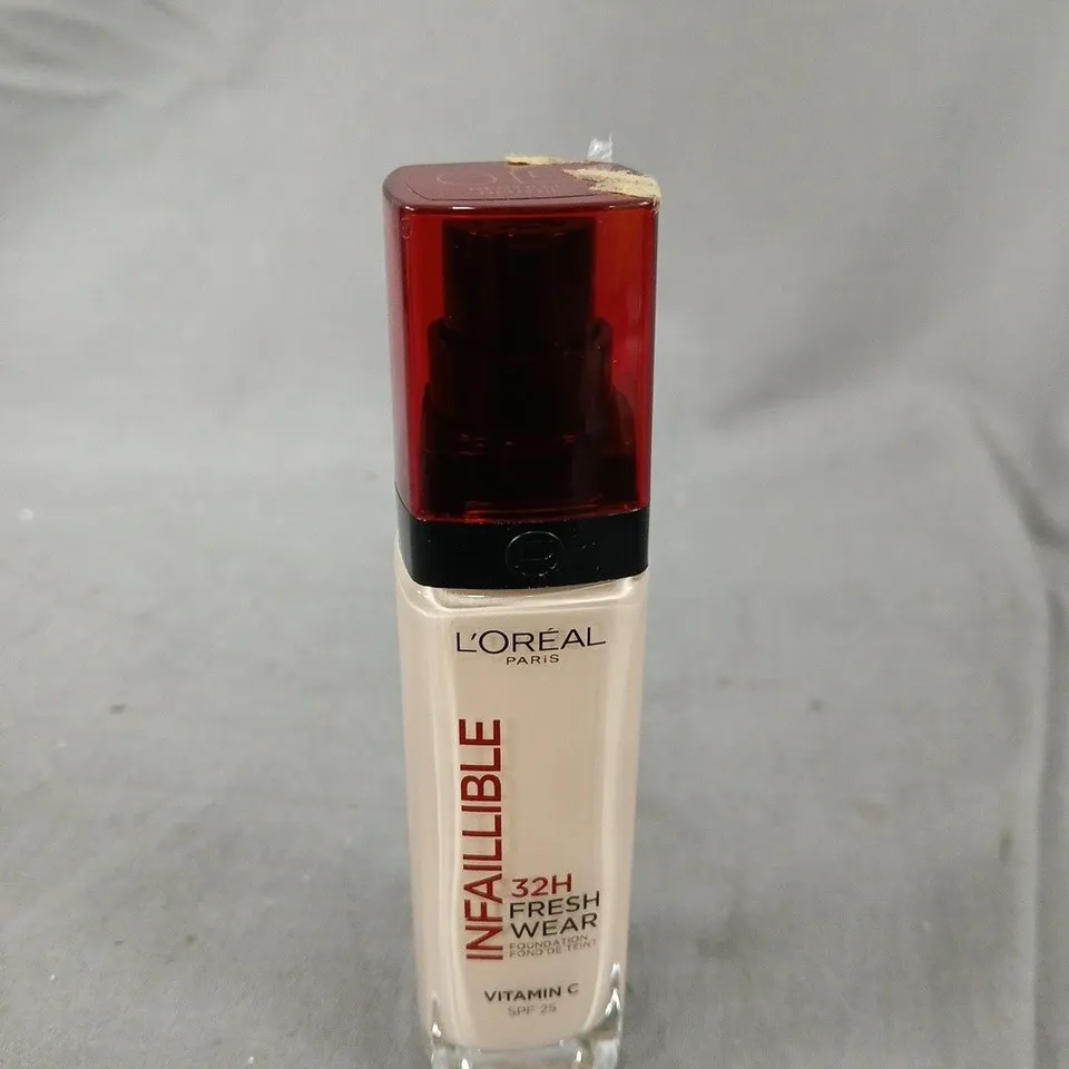 L'OREAL PARIS INFALLIBLE 32HR FRESHWEAR LIQUID FOUNDATION - 015
