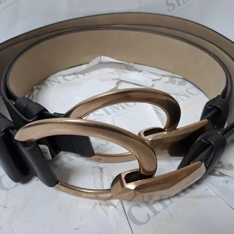 SET OF 2 WYNNE COLLECTION BRASS BELT UNKNOW SIZE