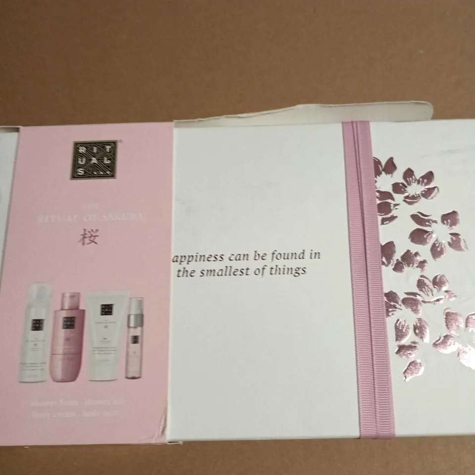 RITUALS THE RITUAL OF SAKURA GIFT SET – BODY CARE