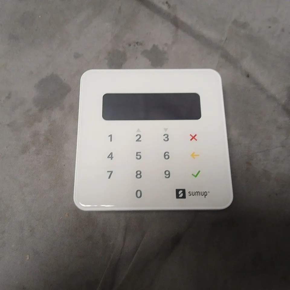 SUMUP AIR MOBILE CARD TERMINAL IN WHITE