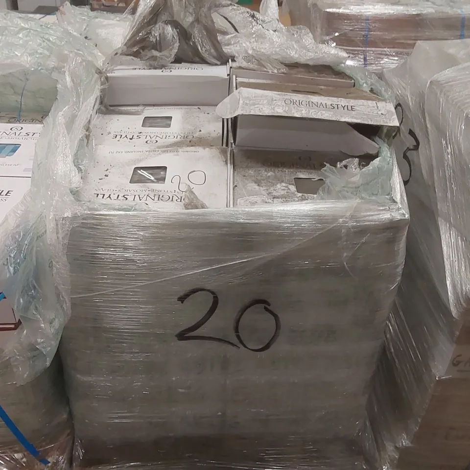PALLET CONTAINING APPROXIMATELY 253x MOSAIC TILES