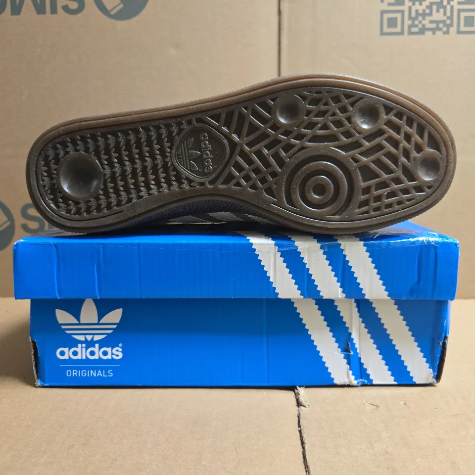 BOXED PAIR OF ADIDAS HANDBALL SPEZIAL TRAINERS IN TAUPE SIZE UK 6.5