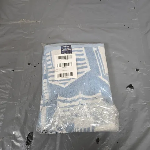 BLUE AND WHITE BATH TOWEL, PACKAGED