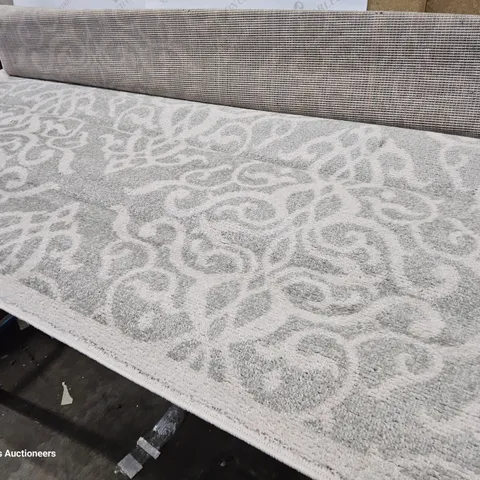 ISIDORE POWER LOOM SILVER/WHITE RUG 5' × 7'5"