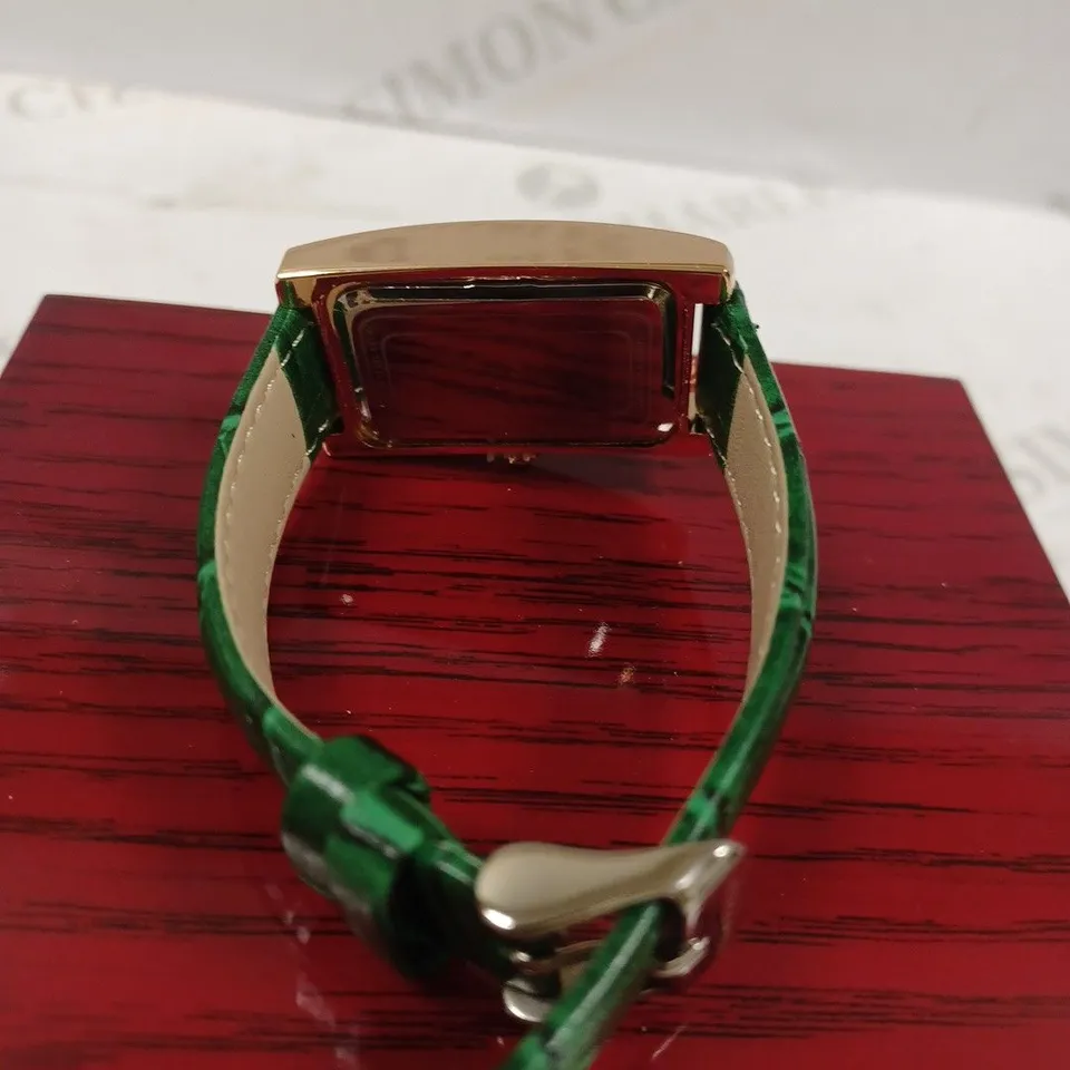 STOCKWELL DOUBLE DIAL GREEN LEATHER STRAP WRISTWATCH 
