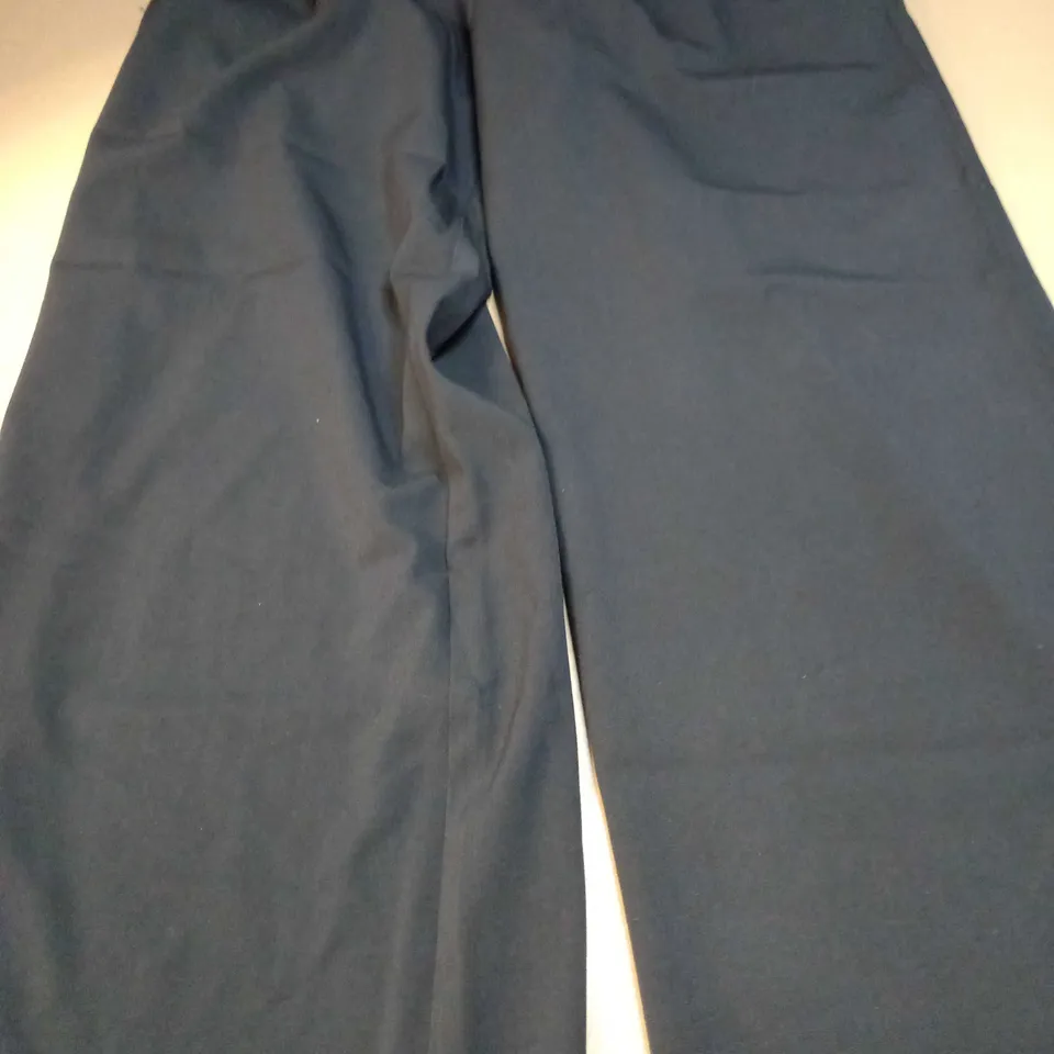 STRADIVARIUS BLACK WIDE LEGGED TROUSERS - SIZE 12